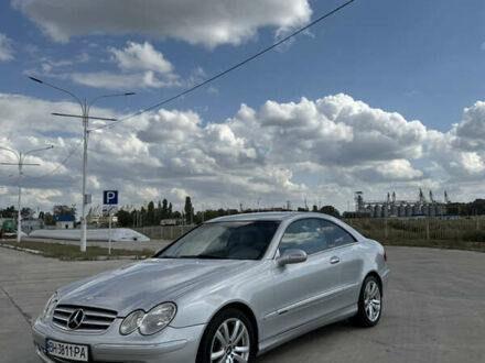Серый Мерседес ЦЛК-Класс, объемом двигателя 2.7 л и пробегом 330 тыс. км за 4999 $, фото 1 на Automoto.ua