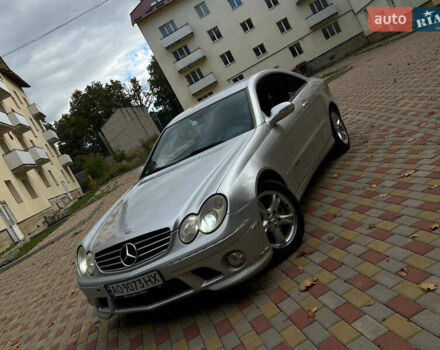 Серый Мерседес ЦЛК-Класс, объемом двигателя 2.7 л и пробегом 330 тыс. км за 6700 $, фото 1 на Automoto.ua