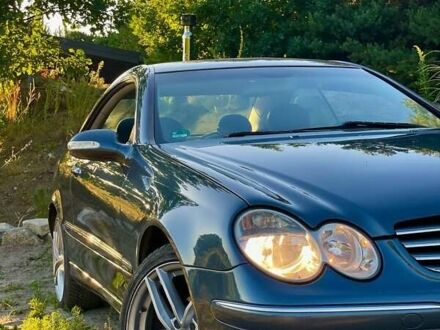 Мерседес ЦЛК-Клас 2004 у Тернополі на Automoto.ua Сірий Мерседес ЦЛК-Клас, об'ємом двигуна 1.8 л та пробігом 225 тис. км за 7700 $, фото 1 на Automoto.ua