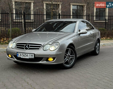 Серый Мерседес ЦЛК-Класс, объемом двигателя 1.8 л и пробегом 275 тыс. км за 6750 $, фото 1 на Automoto.ua