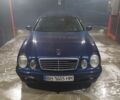 Синій Мерседес ЦЛК-Клас, об'ємом двигуна 2 л та пробігом 247 тис. км за 4500 $, фото 5 на Automoto.ua
