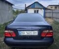 Синий Мерседес ЦЛК-Класс, объемом двигателя 2 л и пробегом 247 тыс. км за 4300 $, фото 2 на Automoto.ua