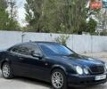 Синий Мерседес ЦЛК-Класс, объемом двигателя 2.3 л и пробегом 300 тыс. км за 2900 $, фото 1 на Automoto.ua