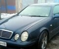 Синий Мерседес ЦЛК-Класс, объемом двигателя 2.3 л и пробегом 350 тыс. км за 4200 $, фото 4 на Automoto.ua