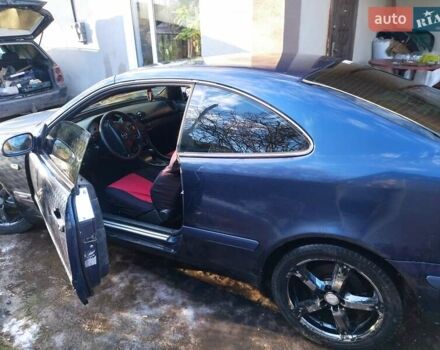 Мерседес ЦЛК-Класс 1999 в Подольск (Котовск) на Automoto.ua Синий Мерседес ЦЛК-Класс, объемом двигателя 2.3 л и пробегом 360 тыс. км за 3750 $, фото 7 на Automoto.ua