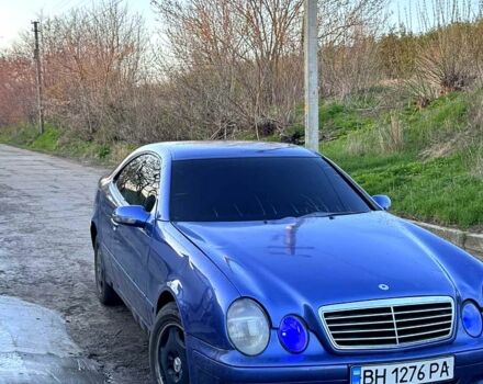Синій Мерседес ЦЛК-Клас, об'ємом двигуна 2 л та пробігом 350 тис. км за 3000 $, фото 7 на Automoto.ua