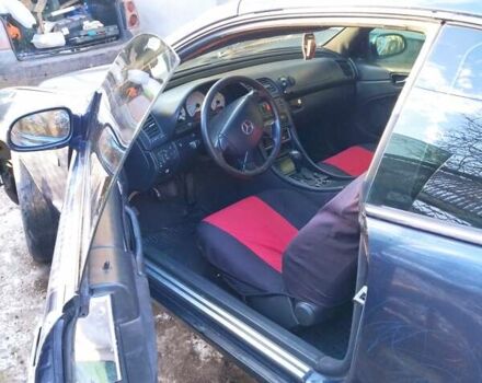 Мерседес ЦЛК-Класс 1999 в Подольск (Котовск) на Automoto.ua Синий Мерседес ЦЛК-Класс, объемом двигателя 2.3 л и пробегом 360 тыс. км за 3750 $, фото 10 на Automoto.ua