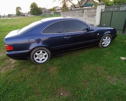 Синій Мерседес ЦЛК-Клас, об'ємом двигуна 2 л та пробігом 550 тис. км за 3999 $, фото 4 на Automoto.ua