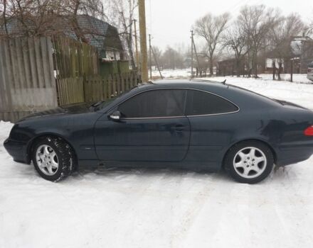 Синий Мерседес ЦЛК-Класс, объемом двигателя 3 л и пробегом 220 тыс. км за 2000 $, фото 7 на Automoto.ua