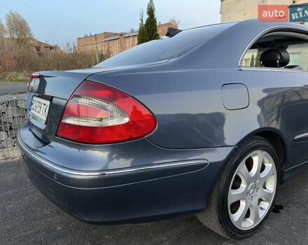 Синій Мерседес ЦЛК-Клас, об'ємом двигуна 2.6 л та пробігом 375 тис. км за 4550 $, фото 8 на Automoto.ua