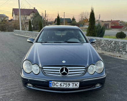 Синій Мерседес ЦЛК-Клас, об'ємом двигуна 2.6 л та пробігом 375 тис. км за 4550 $, фото 2 на Automoto.ua