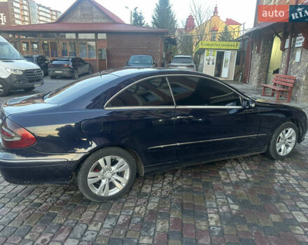 Синий Мерседес ЦЛК-Класс, объемом двигателя 2.6 л и пробегом 300 тыс. км за 6777 $, фото 4 на Automoto.ua