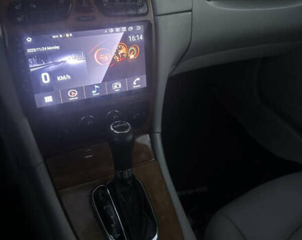 Синий Мерседес ЦЛК-Класс, объемом двигателя 2.6 л и пробегом 230 тыс. км за 6800 $, фото 9 на Automoto.ua