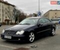 Синий Мерседес ЦЛК-Класс, объемом двигателя 2.7 л и пробегом 346 тыс. км за 7000 $, фото 1 на Automoto.ua