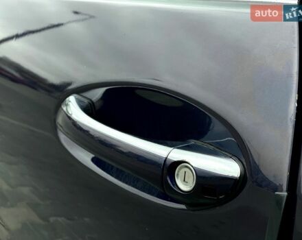 Синий Мерседес ЦЛК-Класс, объемом двигателя 2.7 л и пробегом 346 тыс. км за 7000 $, фото 19 на Automoto.ua