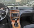 Синій Мерседес ЦЛК-Клас, об'ємом двигуна 1.8 л та пробігом 249 тис. км за 7800 $, фото 28 на Automoto.ua