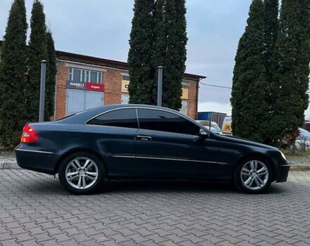 Синий Мерседес ЦЛК-Класс, объемом двигателя 3 л и пробегом 420 тыс. км за 8000 $, фото 2 на Automoto.ua