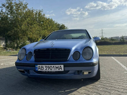 Мерседес ЦЛК-Клас 1997 у Вінниці на Automoto.ua Синій Мерседес ЦЛК-Клас, об'ємом двигуна 2.3 л та пробігом 297 тис. км за 3300 $, фото 1 на Automoto.ua