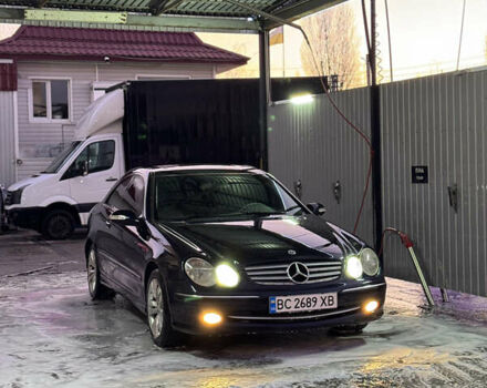 Синий Мерседес ЦЛК-Класс, объемом двигателя 2.6 л и пробегом 376 тыс. км за 7999 $, фото 1 на Automoto.ua