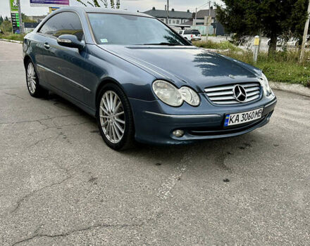 Синий Мерседес ЦЛК-Класс, объемом двигателя 2.7 л и пробегом 290 тыс. км за 6700 $, фото 1 на Automoto.ua