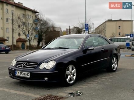 Синий Мерседес ЦЛК-Класс, объемом двигателя 2.7 л и пробегом 346 тыс. км за 7000 $, фото 1 на Automoto.ua