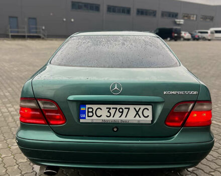 Зелений Мерседес ЦЛК-Клас, об'ємом двигуна 2 л та пробігом 250 тис. км за 2850 $, фото 8 на Automoto.ua