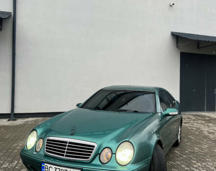 Зеленый Мерседес ЦЛК-Класс, объемом двигателя 2 л и пробегом 250 тыс. км за 2850 $, фото 1 на Automoto.ua