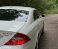 Белый Мерседес ЦЛС-Класс, объемом двигателя 3.5 л и пробегом 295 тыс. км за 10400 $, фото 4 на Automoto.ua