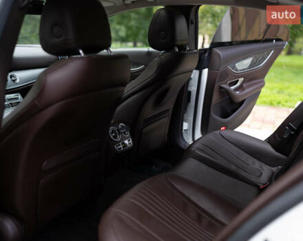 Белый Мерседес ЦЛС-Класс, объемом двигателя 2.93 л и пробегом 135 тыс. км за 48500 $, фото 8 на Automoto.ua