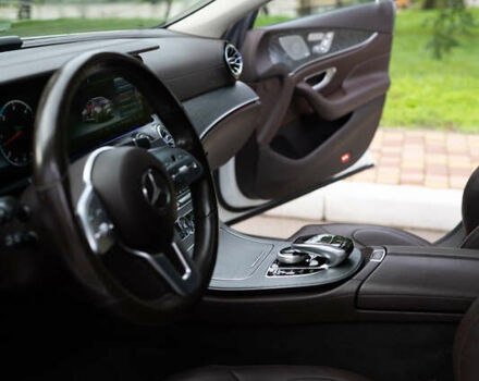 Белый Мерседес ЦЛС-Класс, объемом двигателя 2.93 л и пробегом 135 тыс. км за 48500 $, фото 6 на Automoto.ua