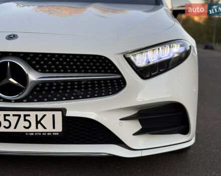 Мерседес ЦЛС-Класс 2019 в Одессе на Automoto.ua Белый Мерседес ЦЛС-Класс, объемом двигателя 2 л и пробегом 87 тыс. км за 51900 $, фото 19 на Automoto.ua