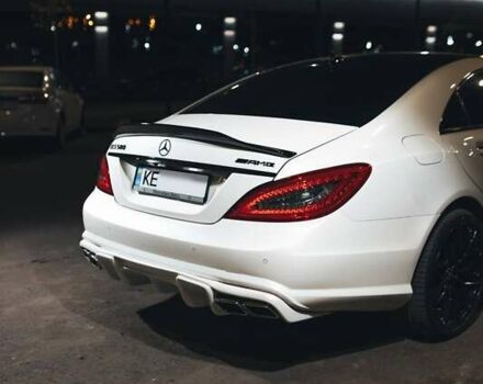 Белый Мерседес ЦЛС-Класс, объемом двигателя 4.66 л и пробегом 70 тыс. км за 23900 $, фото 6 на Automoto.ua