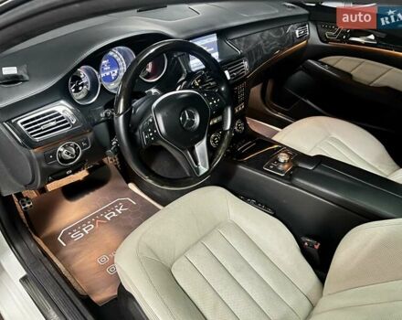 Белый Мерседес ЦЛС-Класс, объемом двигателя 4.7 л и пробегом 71 тыс. км за 20990 $, фото 32 на Automoto.ua