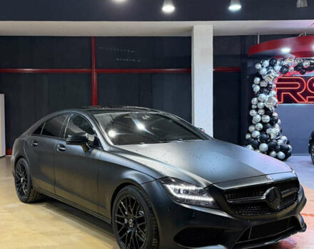 Белый Мерседес ЦЛС-Класс, объемом двигателя 4.7 л и пробегом 181 тыс. км за 19899 $, фото 2 на Automoto.ua