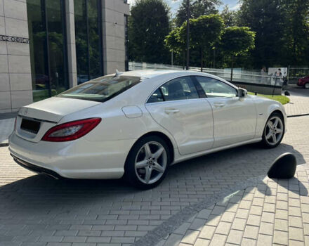 Белый Мерседес ЦЛС-Класс, объемом двигателя 3.5 л и пробегом 113 тыс. км за 24500 $, фото 6 на Automoto.ua