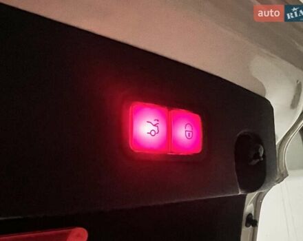 Белый Мерседес ЦЛС-Класс, объемом двигателя 4.7 л и пробегом 71 тыс. км за 20990 $, фото 45 на Automoto.ua