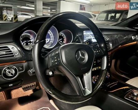 Белый Мерседес ЦЛС-Класс, объемом двигателя 4.7 л и пробегом 71 тыс. км за 20990 $, фото 35 на Automoto.ua