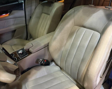 Белый Мерседес ЦЛС-Класс, объемом двигателя 4.7 л и пробегом 181 тыс. км за 19899 $, фото 15 на Automoto.ua