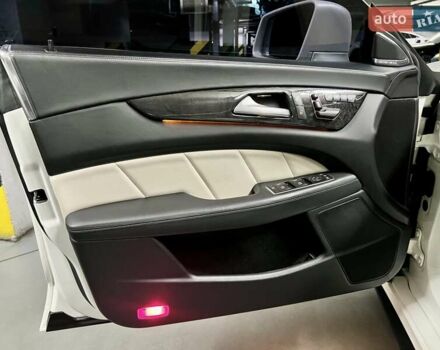 Белый Мерседес ЦЛС-Класс, объемом двигателя 4.7 л и пробегом 71 тыс. км за 20990 $, фото 28 на Automoto.ua