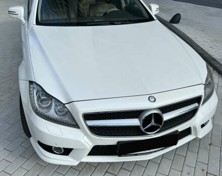 Белый Мерседес ЦЛС-Класс, объемом двигателя 3.5 л и пробегом 113 тыс. км за 24500 $, фото 14 на Automoto.ua