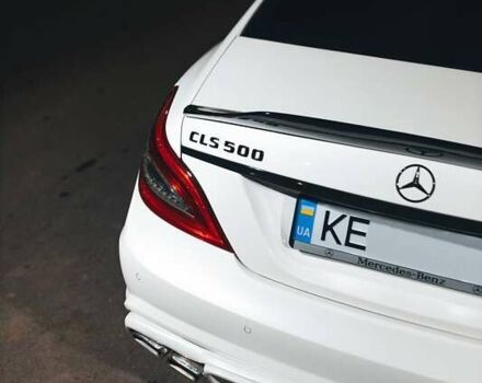 Белый Мерседес ЦЛС-Класс, объемом двигателя 4.66 л и пробегом 70 тыс. км за 23900 $, фото 7 на Automoto.ua