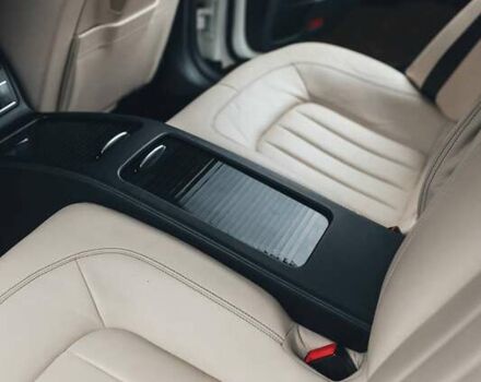 Белый Мерседес ЦЛС-Класс, объемом двигателя 4.66 л и пробегом 70 тыс. км за 23900 $, фото 13 на Automoto.ua