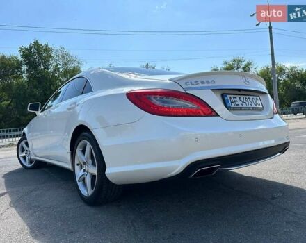 Белый Мерседес ЦЛС-Класс, объемом двигателя 4.66 л и пробегом 104 тыс. км за 24900 $, фото 6 на Automoto.ua