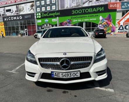 Белый Мерседес ЦЛС-Класс, объемом двигателя 4.66 л и пробегом 104 тыс. км за 24900 $, фото 5 на Automoto.ua