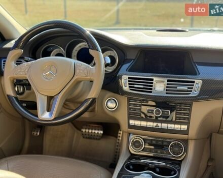 Белый Мерседес ЦЛС-Класс, объемом двигателя 4.66 л и пробегом 88 тыс. км за 21500 $, фото 8 на Automoto.ua