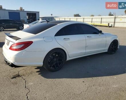 Белый Мерседес ЦЛС-Класс, объемом двигателя 4.67 л и пробегом 126 тыс. км за 9700 $, фото 2 на Automoto.ua