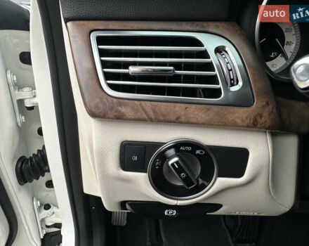 Білий Мерседес ЦЛС-Клас, об'ємом двигуна 3 л та пробігом 171 тис. км за 21999 $, фото 38 на Automoto.ua