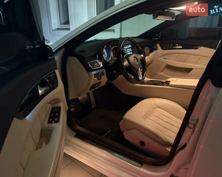 Білий Мерседес ЦЛС-Клас, об'ємом двигуна 3 л та пробігом 174 тис. км за 25500 $, фото 25 на Automoto.ua