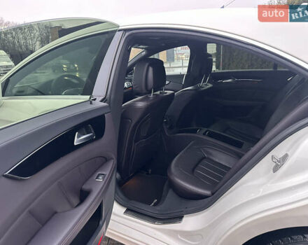 Білий Мерседес ЦЛС-Клас, об'ємом двигуна 4.66 л та пробігом 134 тис. км за 15000 $, фото 15 на Automoto.ua