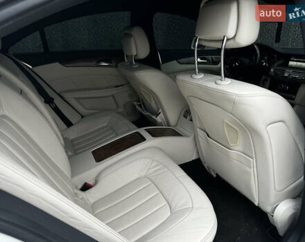 Білий Мерседес ЦЛС-Клас, об'ємом двигуна 3 л та пробігом 171 тис. км за 21999 $, фото 28 на Automoto.ua